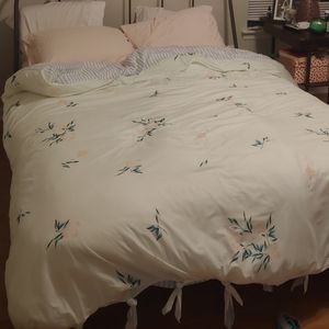 Urban Outfitters reversible retro duvet cover